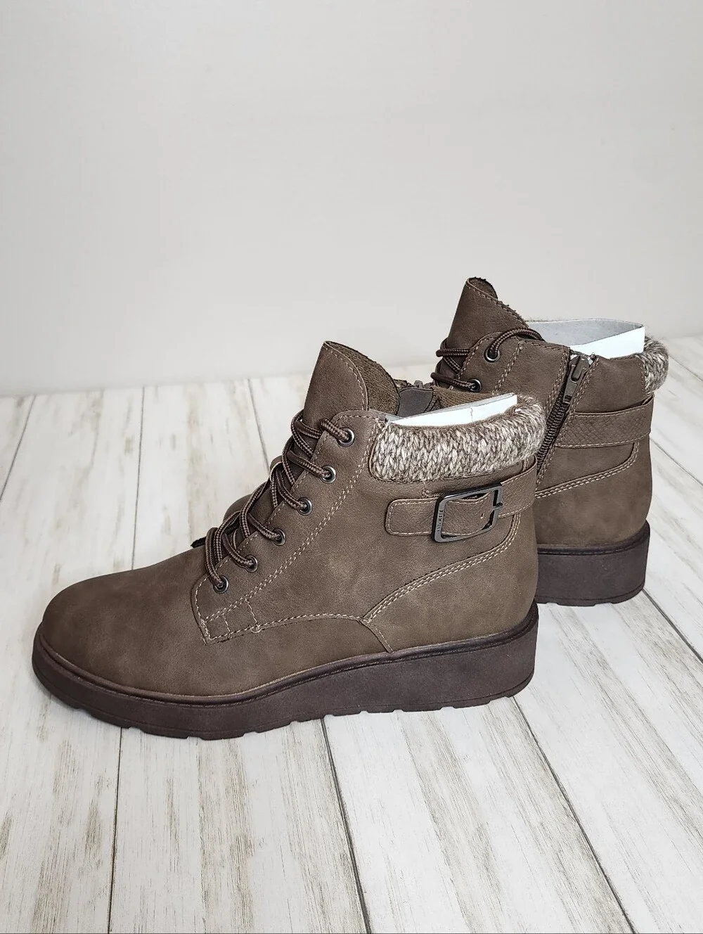 NIB Blowfish Kinsley Boots